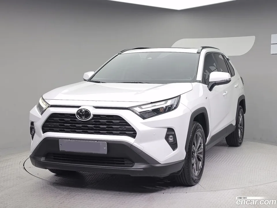 Toyota RAV4 2025