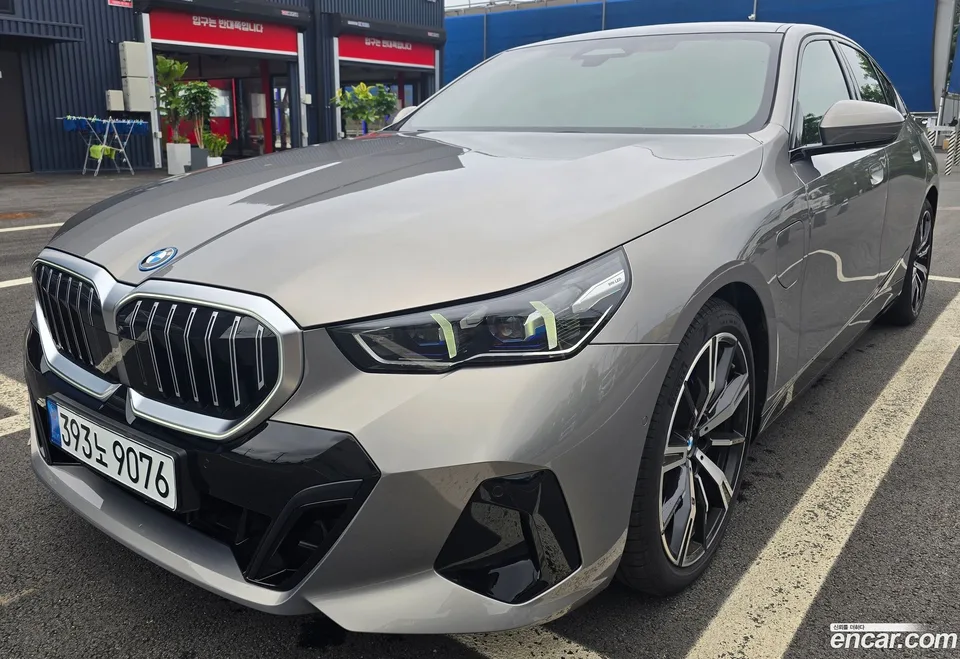BMW 5 Series 2026