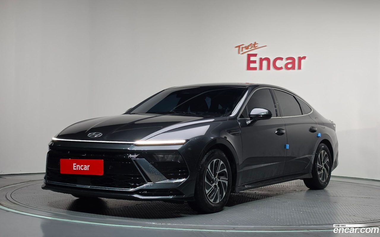 Hyundai Sonata The Edge Hybrid 2023