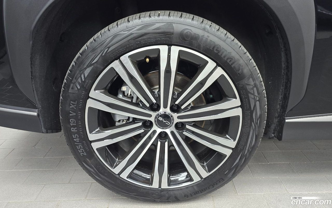 BYD Sealion 7 2025 — 2