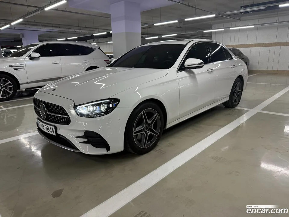 Mercedes-Benz E-Class 2023