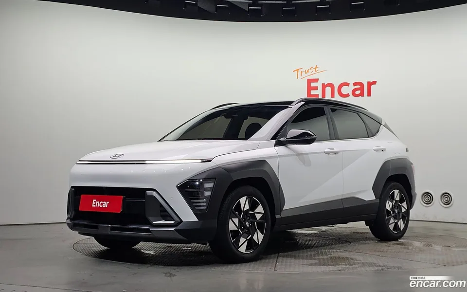 Hyundai Kona Hybrid 2023