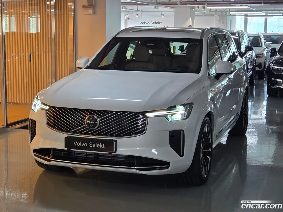 Volvo XC90 2026