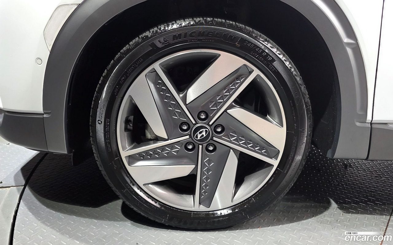 Hyundai Nexo 2024 — 5