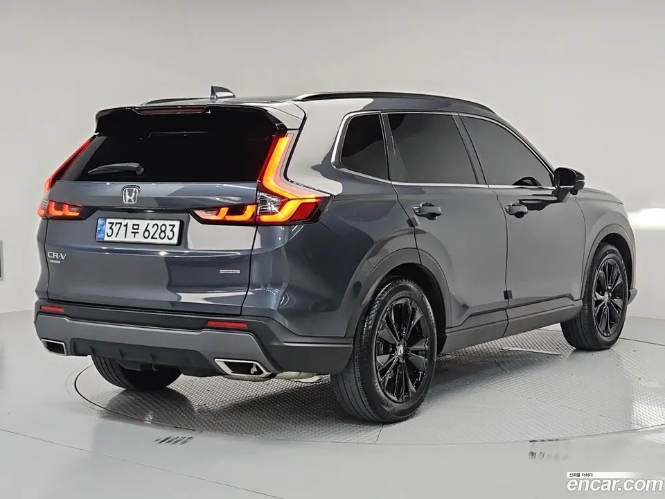 Honda CR-V 2.0 2WD 2024 — миниатюра 4