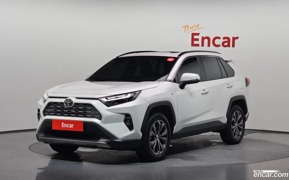 Toyota RAV4 2025
