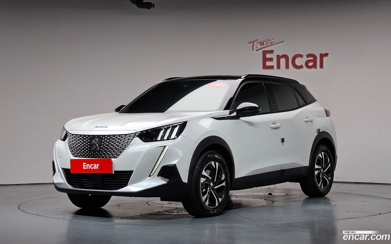 Peugeot e-2008 2023