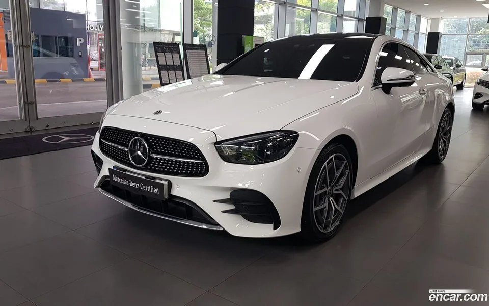 Mercedes-Benz E-Class 2023