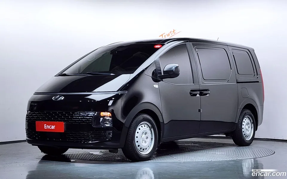 Hyundai Staria 2023