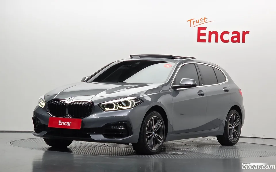BMW 1 Series 2023