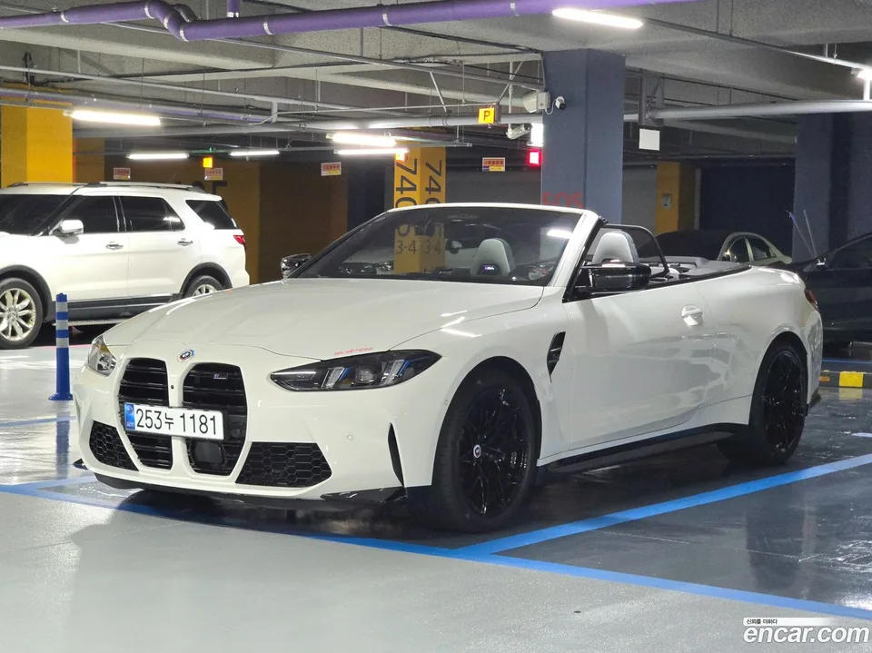 BMW M4 2025