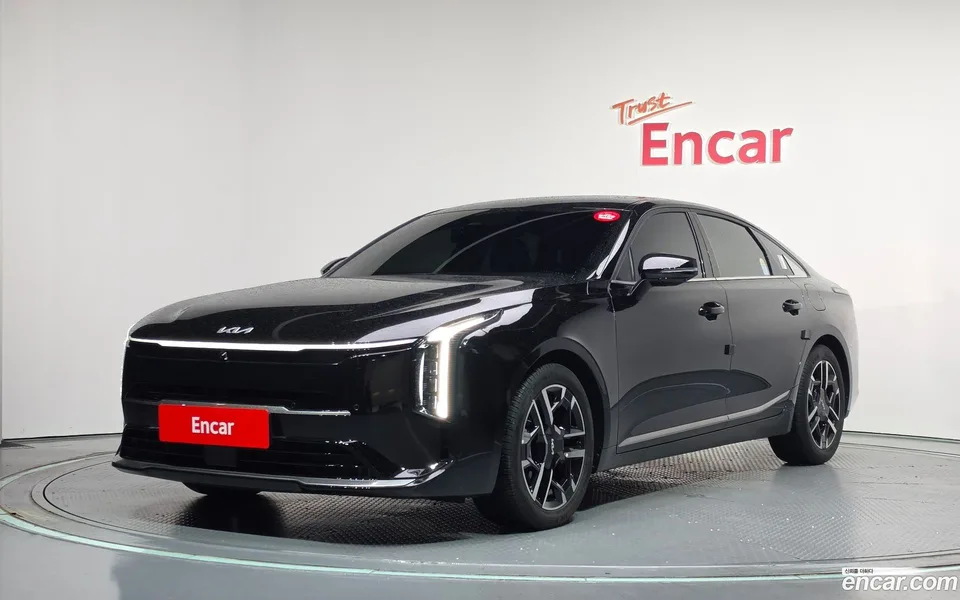 Kia K8 2025