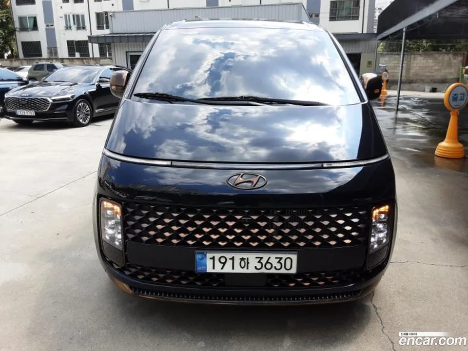 Hyundai Staria 2022