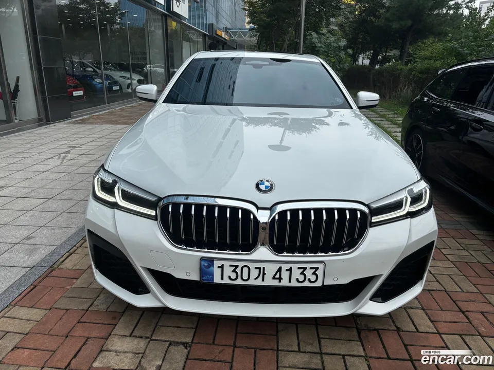 BMW 5 Series 2023