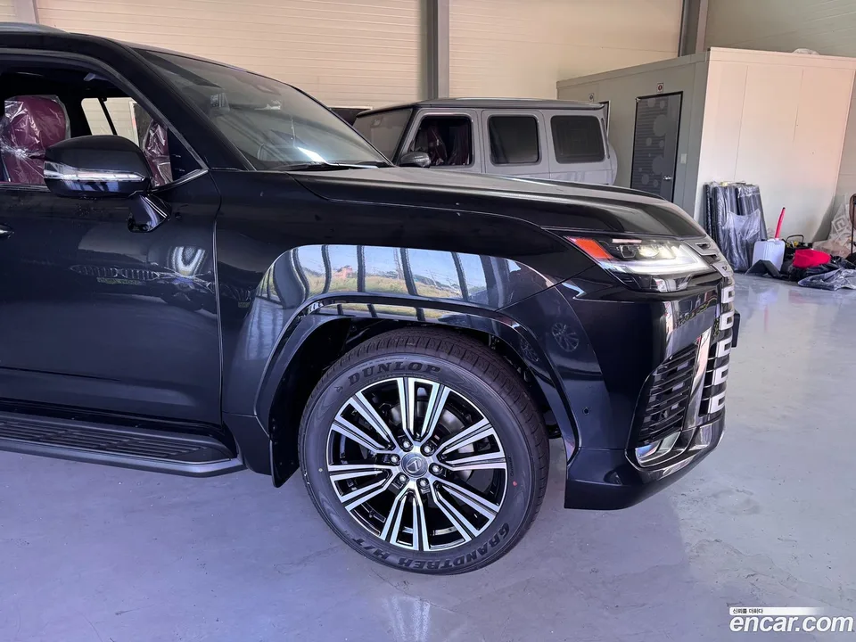 Lexus LX 2026