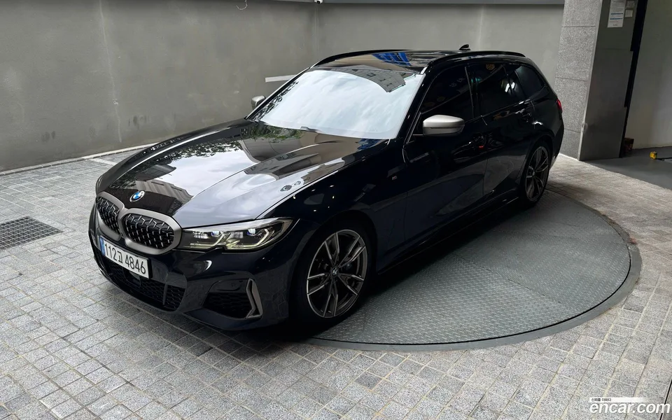 BMW 3 Series 2022
