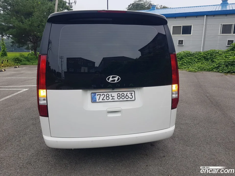 Hyundai Staria 11 2025 — миниатюра 3