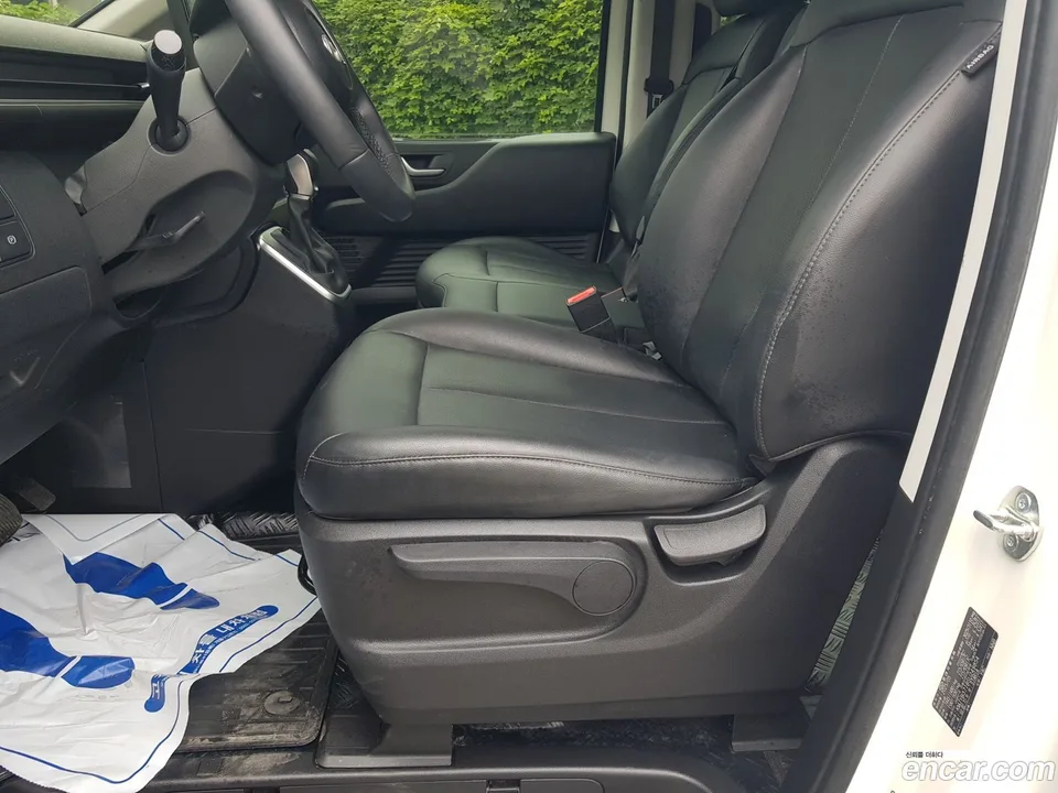 Hyundai Staria 11 2025 — миниатюра 5