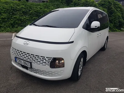 Hyundai Staria 2025 купить в Москве