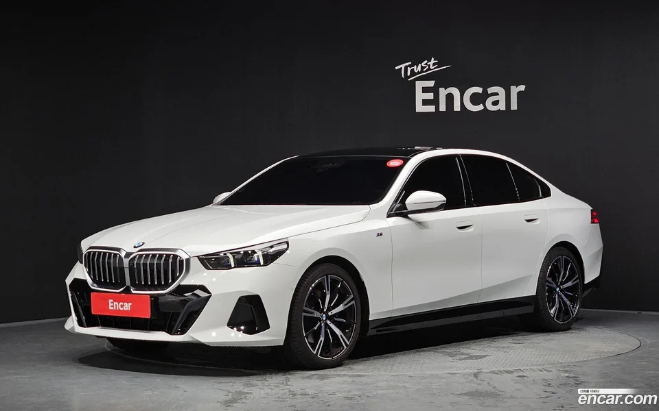 BMW 5 Series 2024