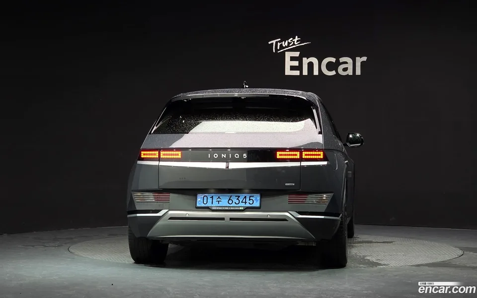 Hyundai Ioniq 5 AWD 2024 — миниатюра 4