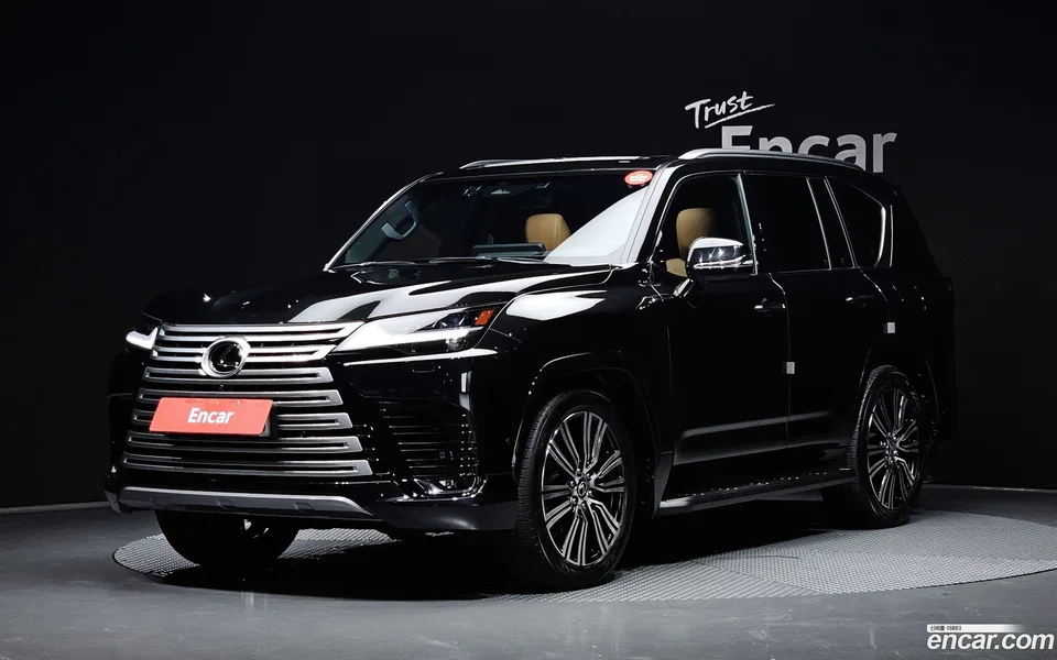 Lexus LX 2025