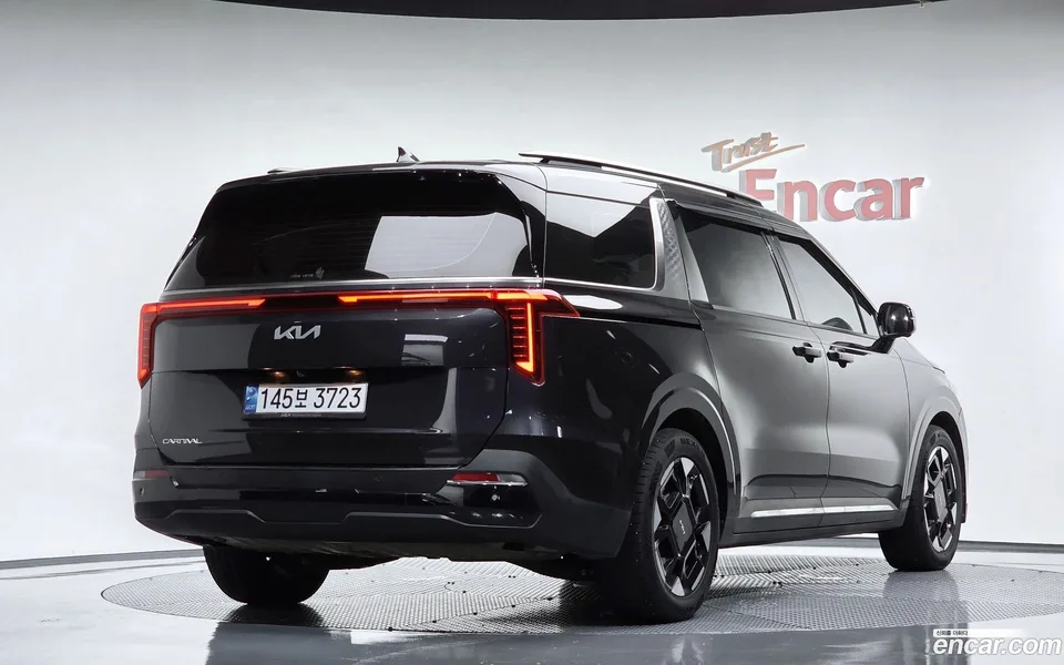 Kia Carnival 2024