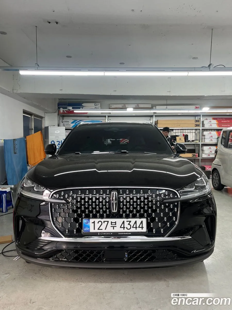Lincoln Aviator 2025
