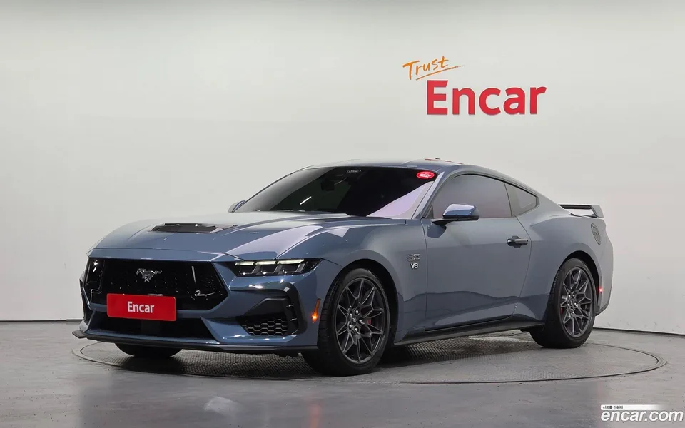 Ford Mustang 2024