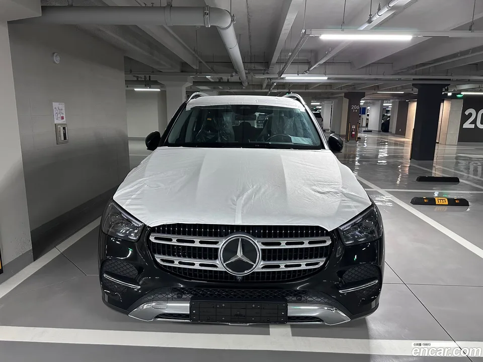Mercedes-Benz GLE-Class 2026