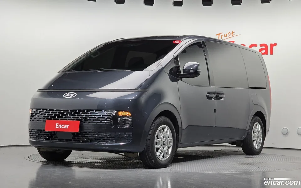 Hyundai Staria 2024