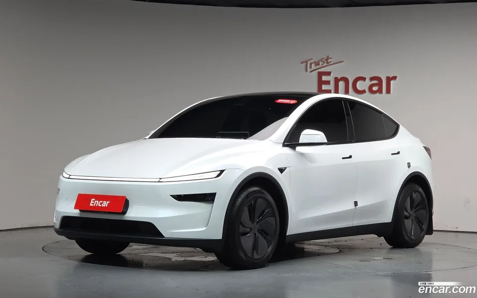Tesla Model Y 2026