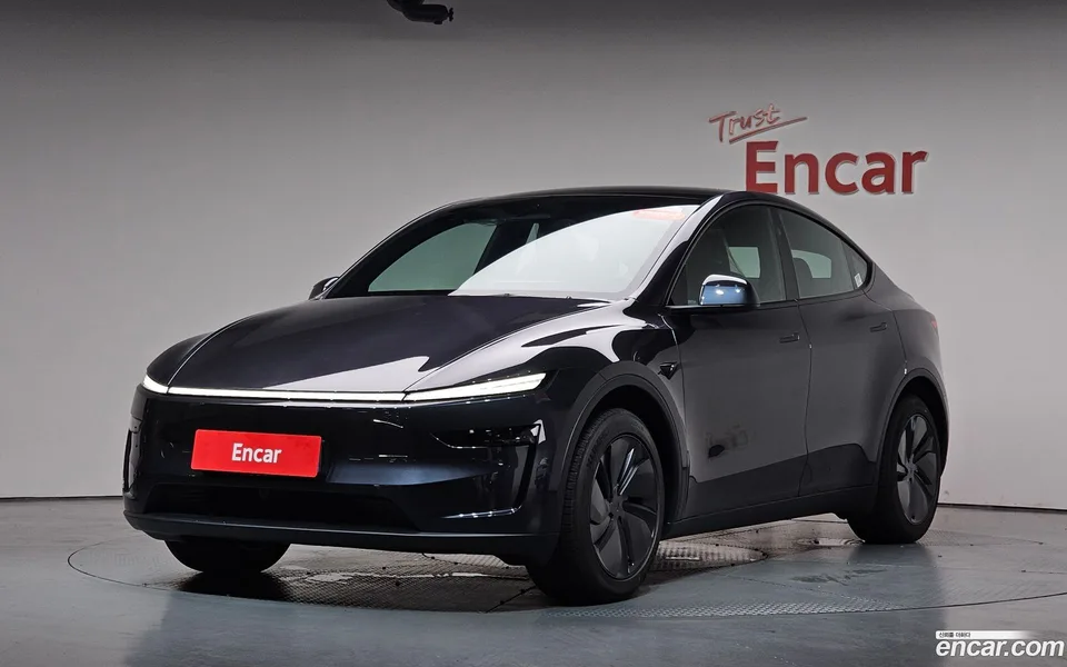 Tesla Model Y 2026