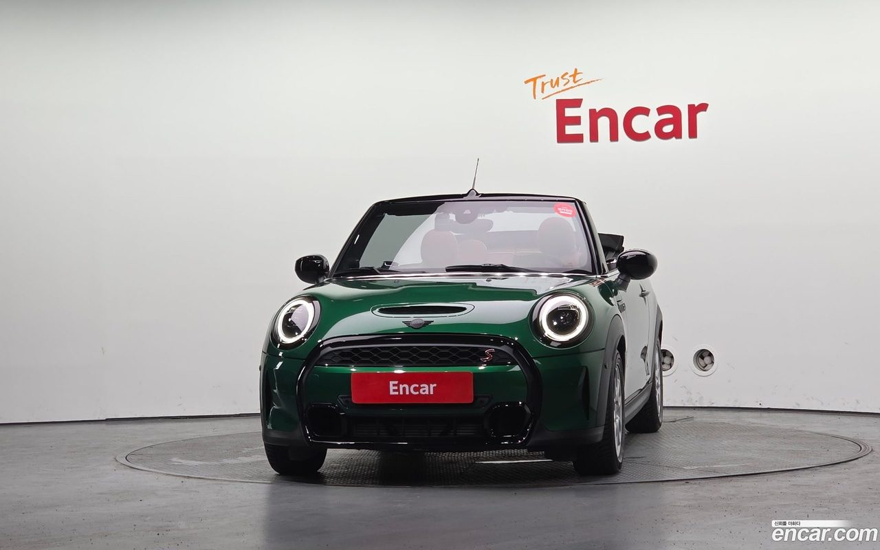 MINI Cooper S Convertible 2024 — 3