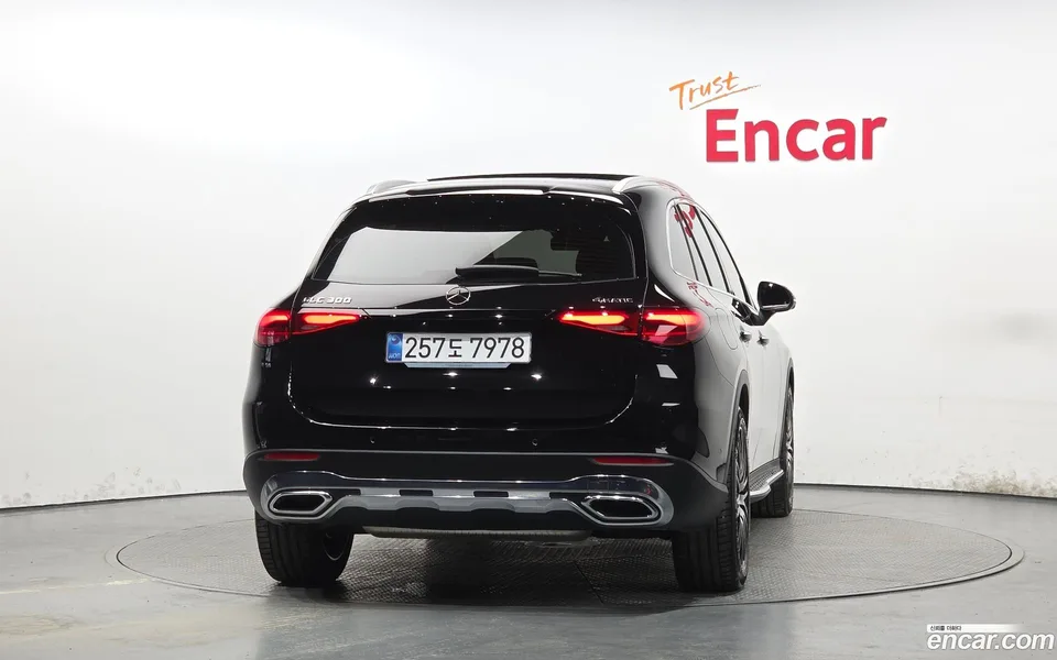 Mercedes-Benz GLC-Class GLC300 4MATIC 2025 — миниатюра 4