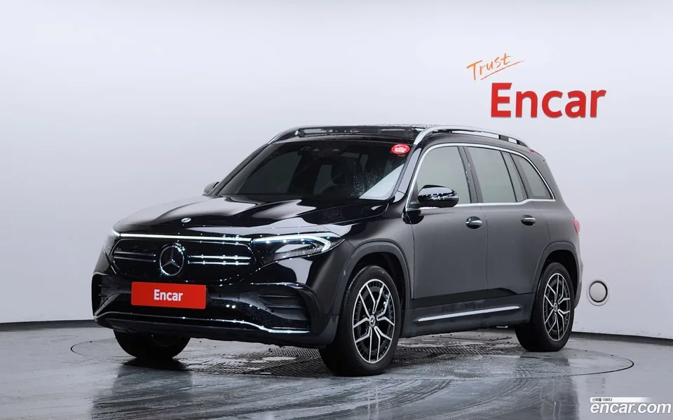 Mercedes-Benz EQB 2023