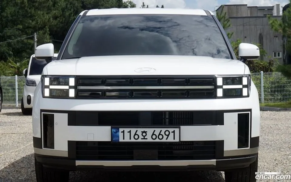 Hyundai SantaFe 2025