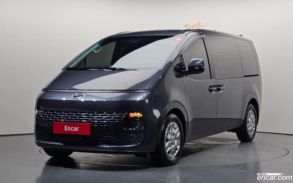Hyundai Staria 2024