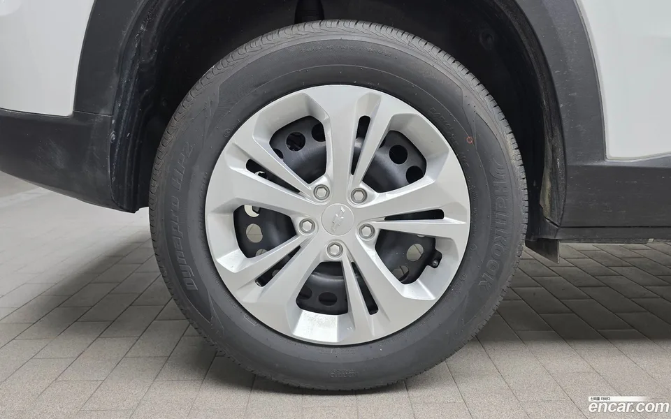 Chevrolet Trax Crossover 1.2 LS 2026 — миниатюра 5