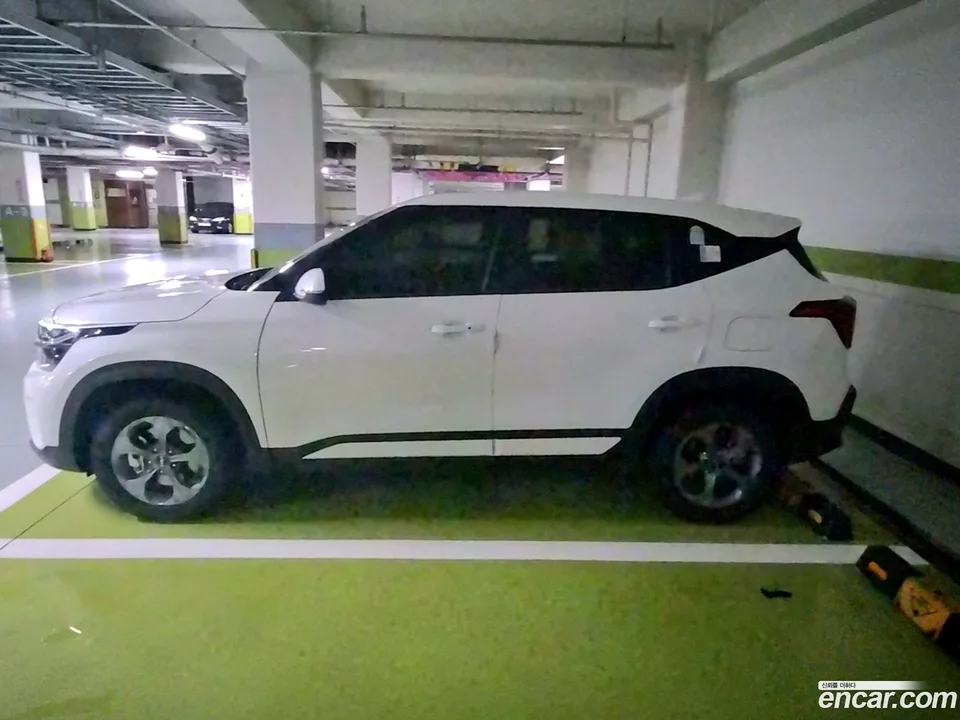 Kia Seltos 1.6 2WD 2025 — миниатюра 3