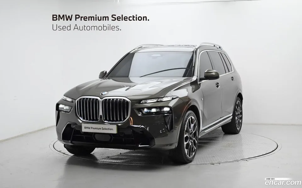 BMW X7 2025
