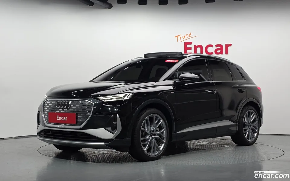 Audi Q4 e-tron 2025