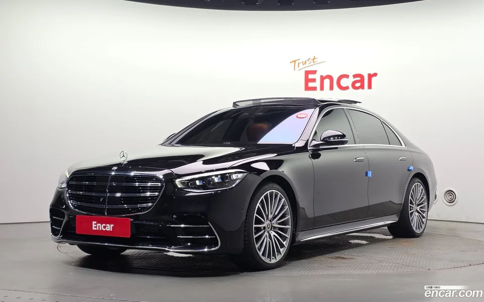 Mercedes-Benz S-Class 2024