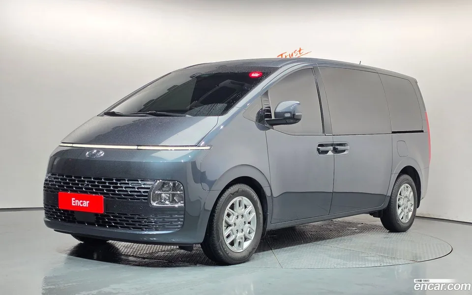 Hyundai Staria 2023