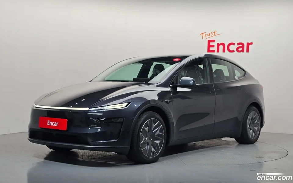 Tesla Model Y 2026