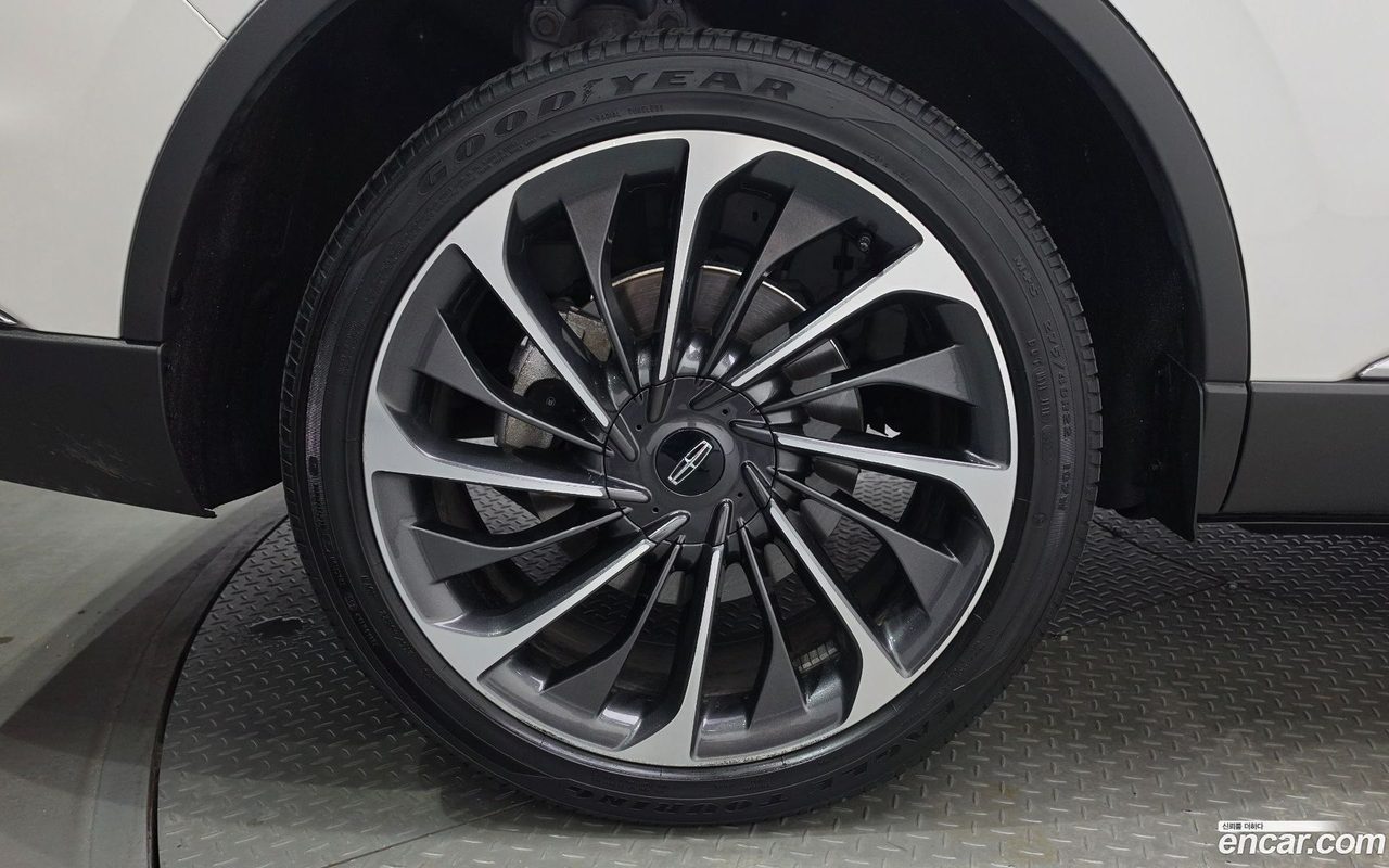 Lincoln Aviator 2022 — 2