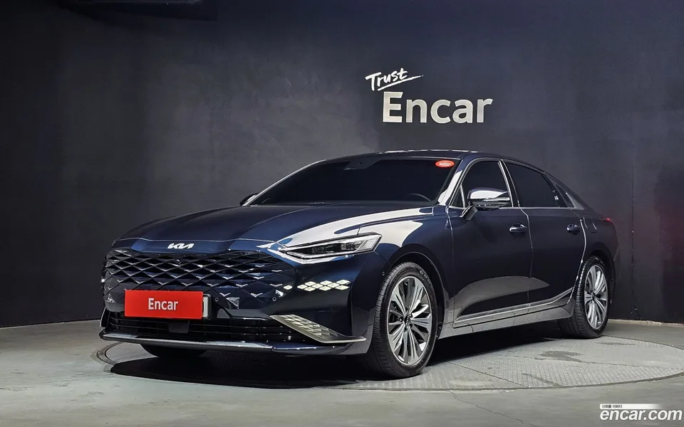 Kia K8 Hybrid 2023