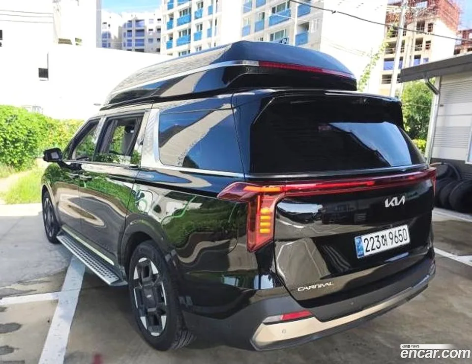 Kia Carnival HEV 9 2024 — миниатюра 4