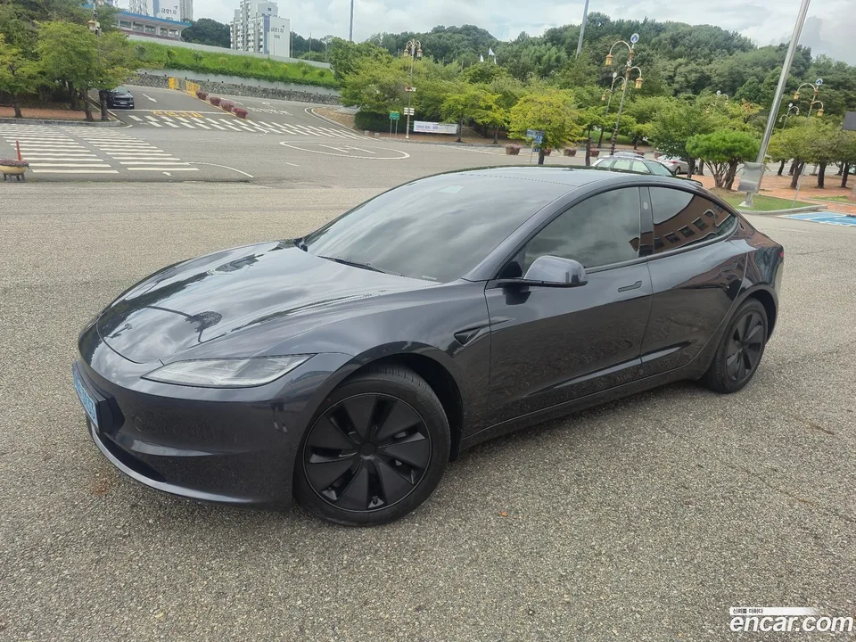 Tesla Model 3 2026