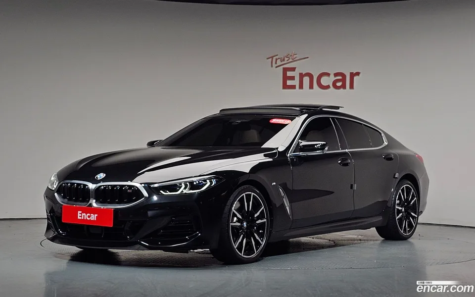 BMW 8 Series 2024